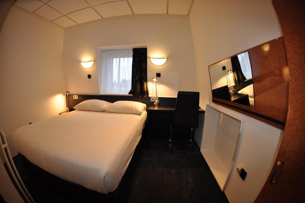 Budget Hotel Le Beau Rivage Middelburg Exterior photo